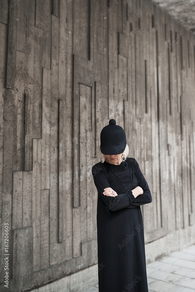 woman in black clothes woman in black clothes