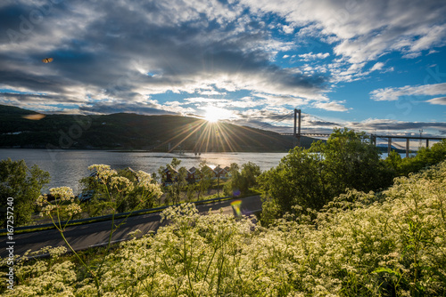 Tjeldsundbrücke in Norwegen photo