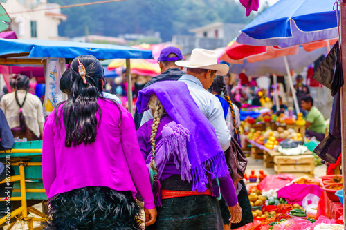 Tzotzil maya woman on market in chamula Village