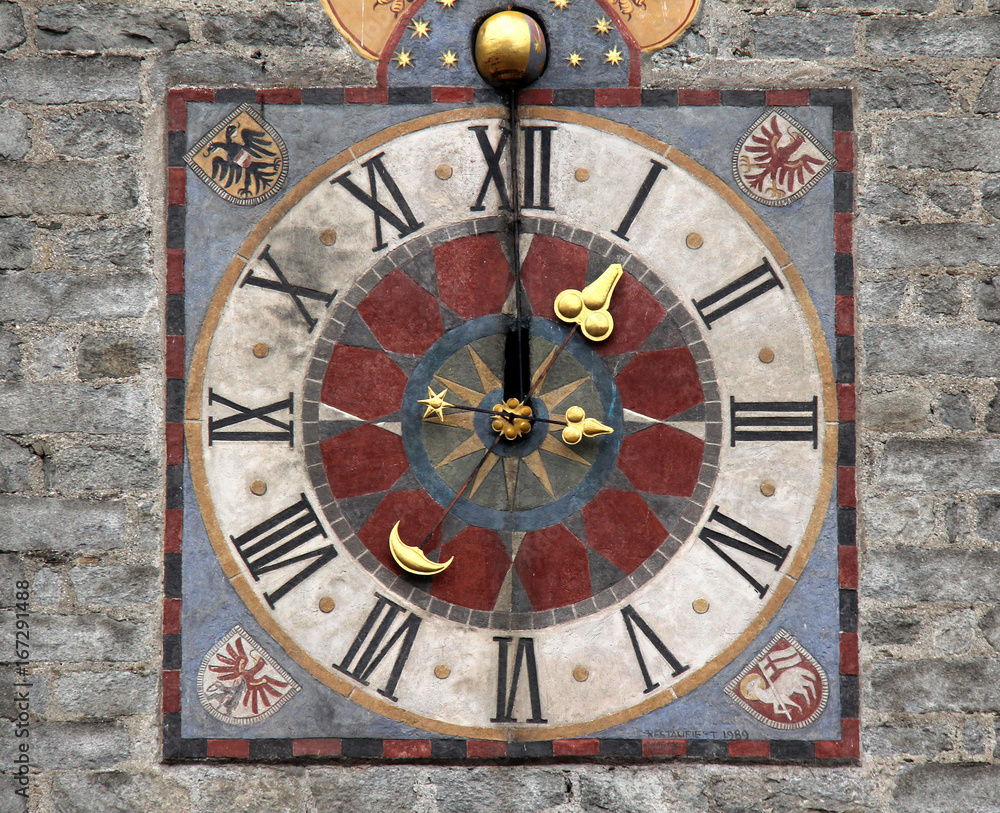 Vipiteno; l'orologio della Torre di Città Vipiteno; l'orologio della Torre di Città