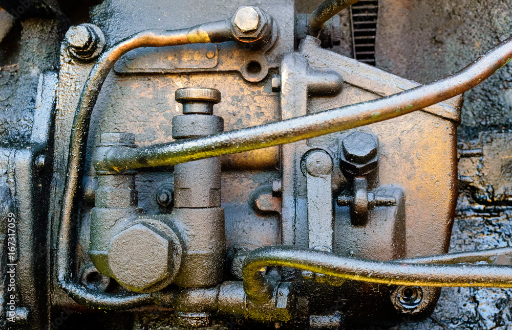 Steampunk diesel engine with soot and oil