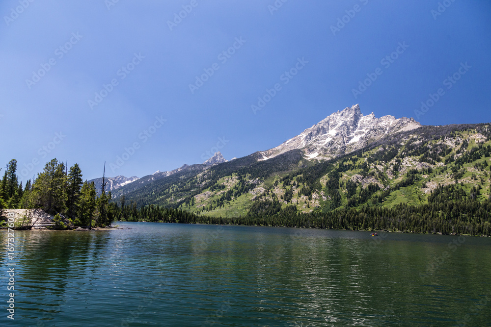 a moutain lake a moutain lake