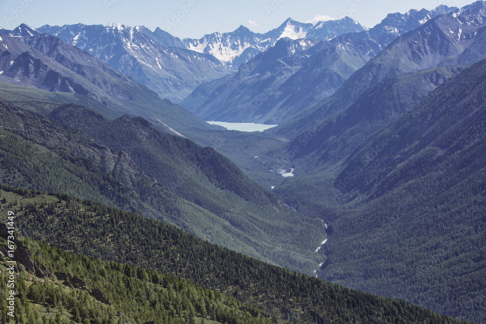 Naklejka premium lake Karateurek. Altai Mountains landscape
