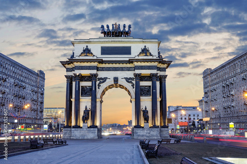 Россия. Москва. Триумфальная арка.