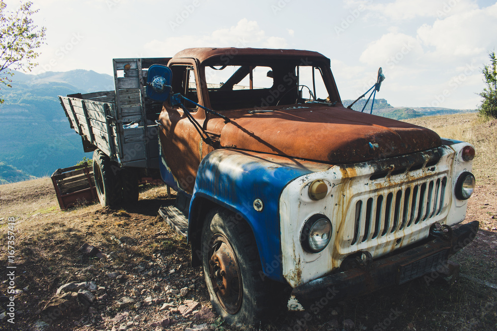 Fototapeta premium Vintage truck