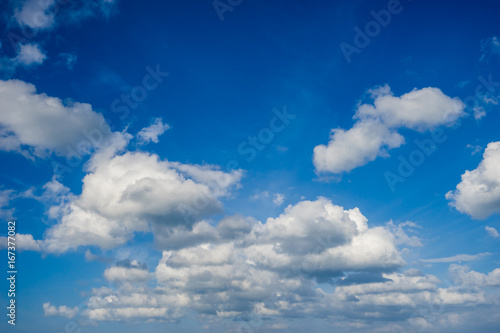 Fototapeta Naklejka Na Ścianę i Meble -  blue sky with clouds closeup.