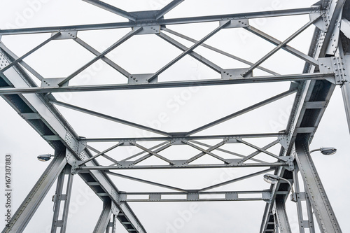 Steel construction of bridge