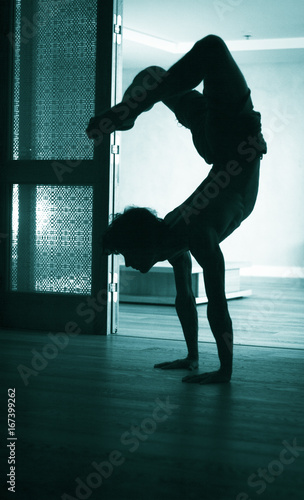 Man yoga handstand