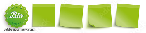 4 grüne Klebezettel mit einem Bio-Label