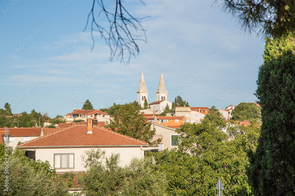 Panorama und Badebucht von Medluin, Istrien, Kroatien