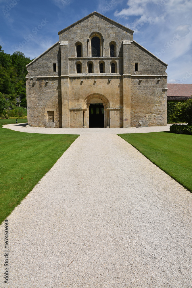 Eglise de l'abbaye cistercienne de Fontenay en Bourgogne, France