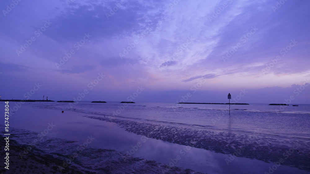 Fototapeta premium Alba mare Cesenatico 