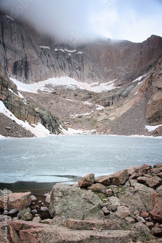 Fototapeta Naklejka Na Ścianę i Meble -  Chasm Lake, Rocky Mountains