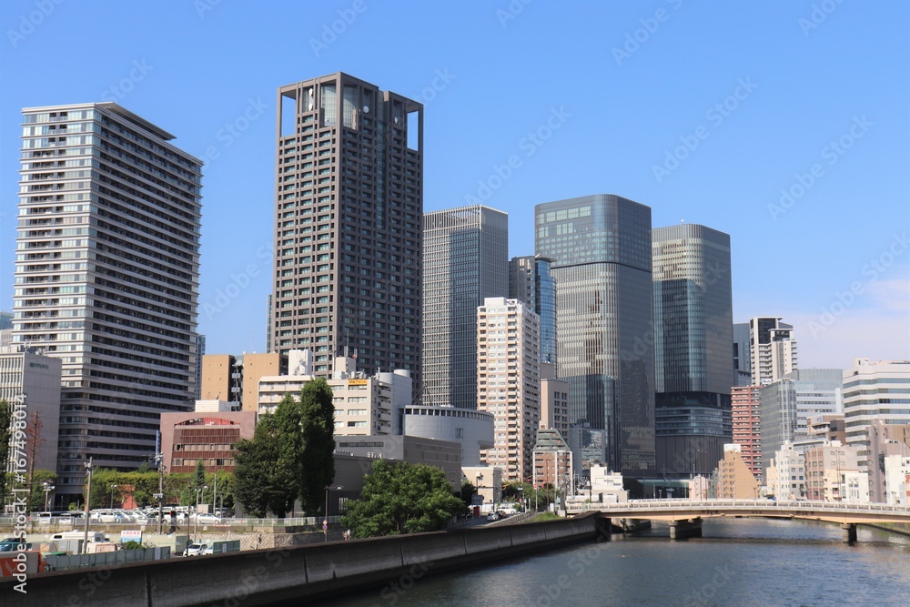 大阪・中之島の高層ビル群/Skyscrapers in Nakanoshima - Osaka, Japan 大阪・中之島の高層ビル群/Skyscrapers in Nakanoshima - Osaka, Japan