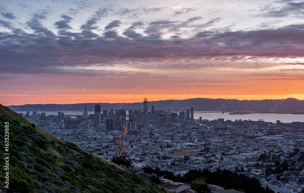 Obraz premium Looking Down Market Street at Sunrise