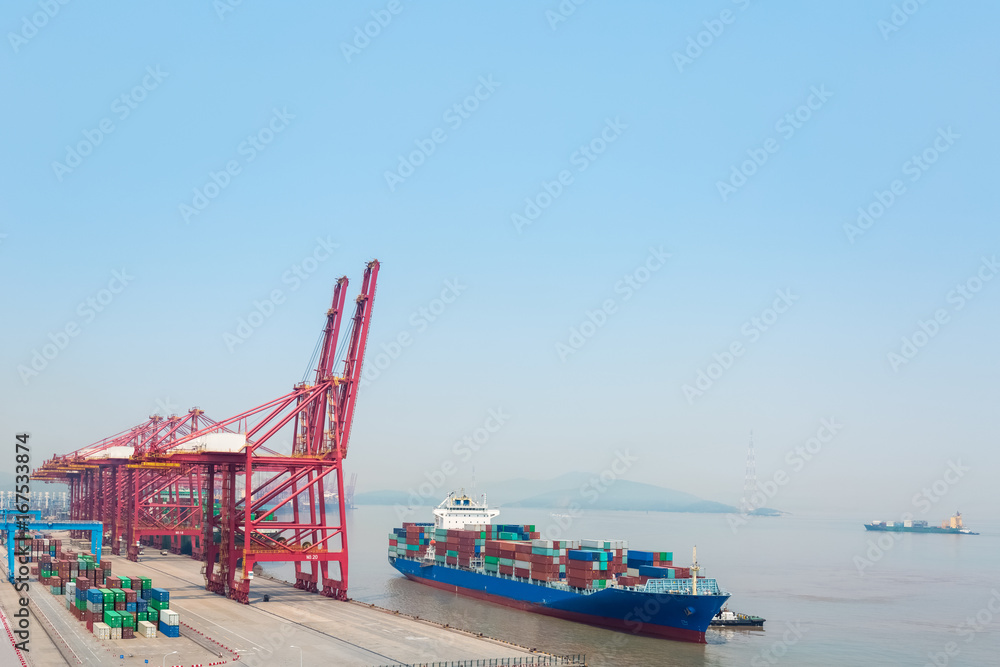 Fototapeta premium port of ningbo