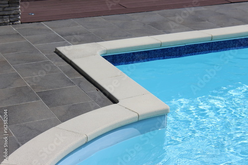 Foto Contour de Piscine enterrée - swimming pool