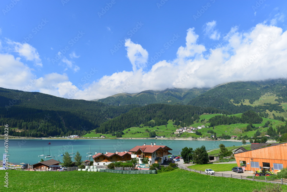 Reschensee / Lago di Resia in Südtirol