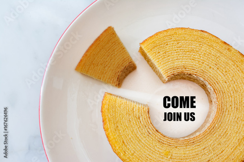 Job Recruiting & Roll Cake