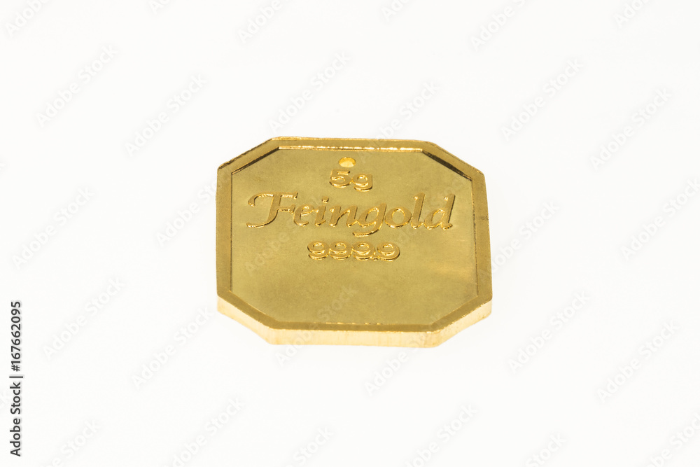 Kleiner Goldbarren mit 5 Gramm Gewicht Kleiner Goldbarren mit 5 Gramm Gewicht
