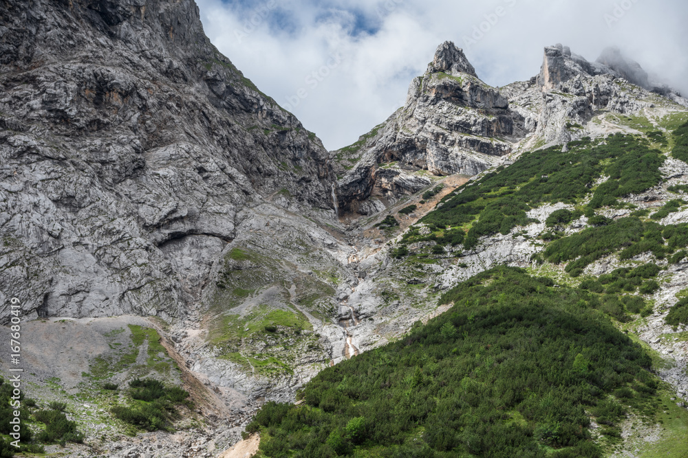 Obraz premium The mountains of Alps in Bavaria, Germany.