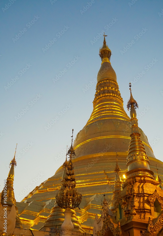 Naklejka premium The Shwedagon Pagoda in Yangon , Myanmar