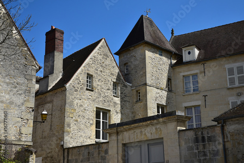 Maisons médiévales à Senlis, France © JFBRUNEAU