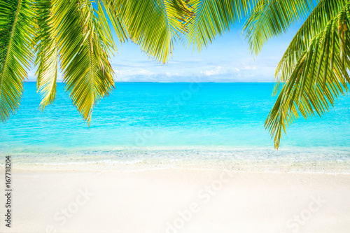 Strand und Meer als Hintergrund für den Urlaub