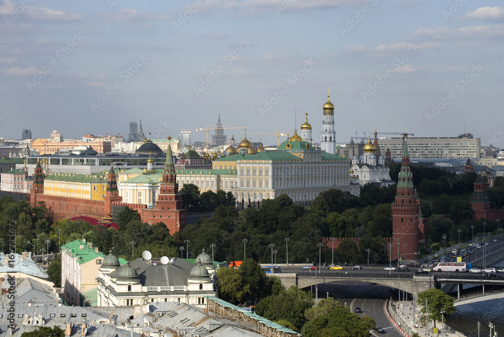 Российский Кремль в Москве с высоты полёта