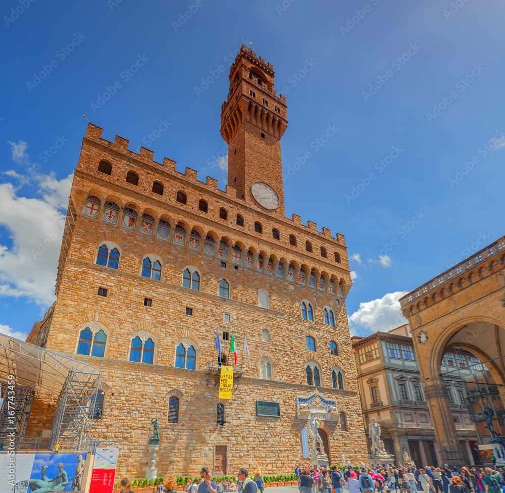  Palace Vecchio (Palazzo Vecchio) in Piazza della Signoria, built in 1299-1314 ,one of the most famous buildings of the city. At present it serves as the town hall.