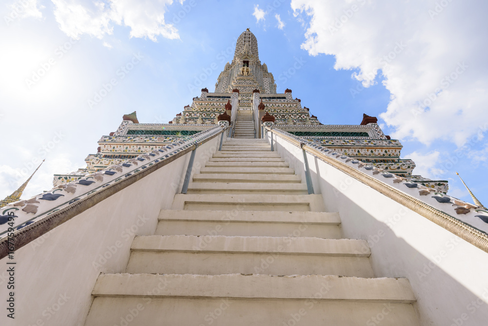 White pagoda in Wat Arun Ratchawararam Ratchawar