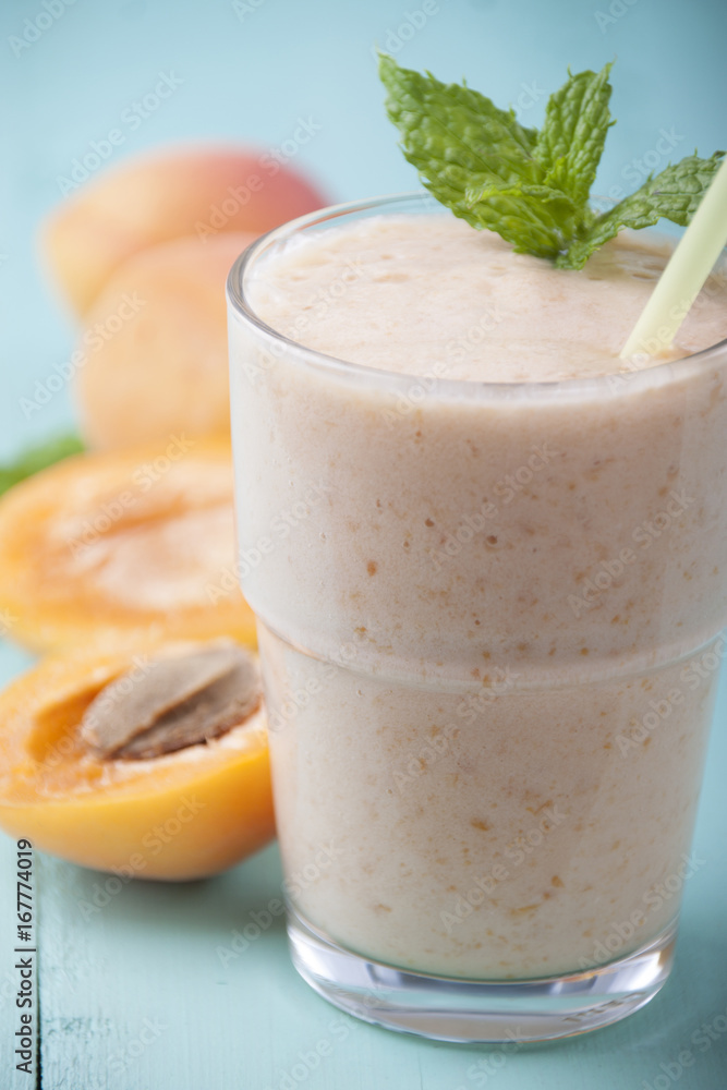 Smoothies with apricot Smoothies with apricot