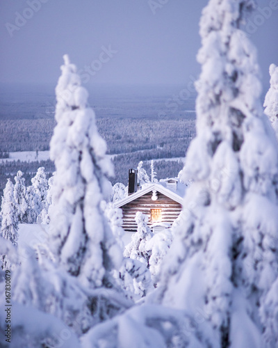 Wallpaper Mural Winter wonderland, Cabin in the woods. Torontodigital.ca