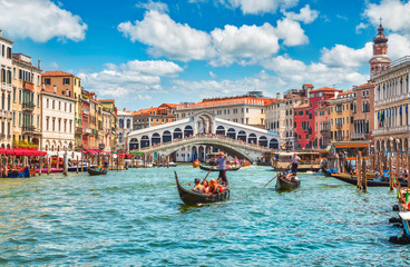 Plexiglas schilderij Rialtobrug Panorama Rialtobrug over Canal Grande  © Yasonya
