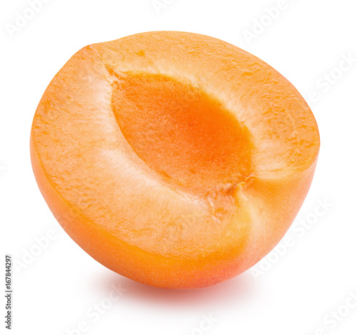 Fotografia half of  apricot isolated on a white background