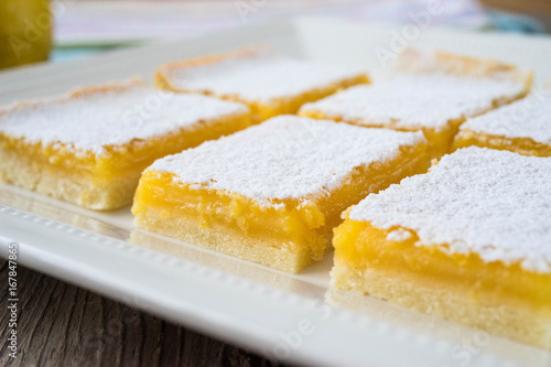 freshly baked lemon bars