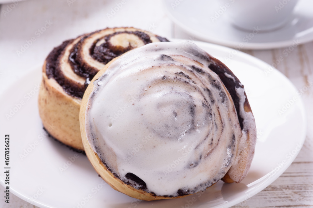 Freshly baked cinnamon rolls Freshly baked cinnamon rolls