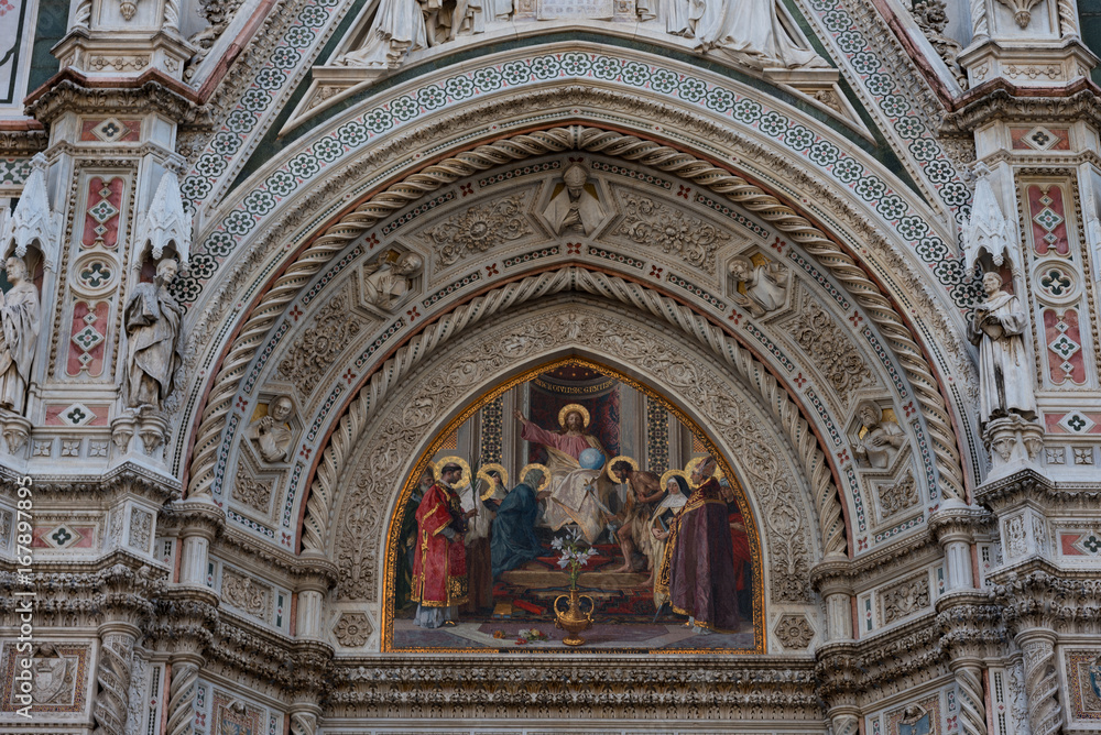 Obraz premium Details of the exterior of the Cattedrale di Santa Maria del Fiore ( 
