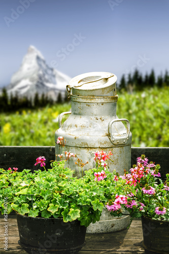Milchkanne auf der Alm