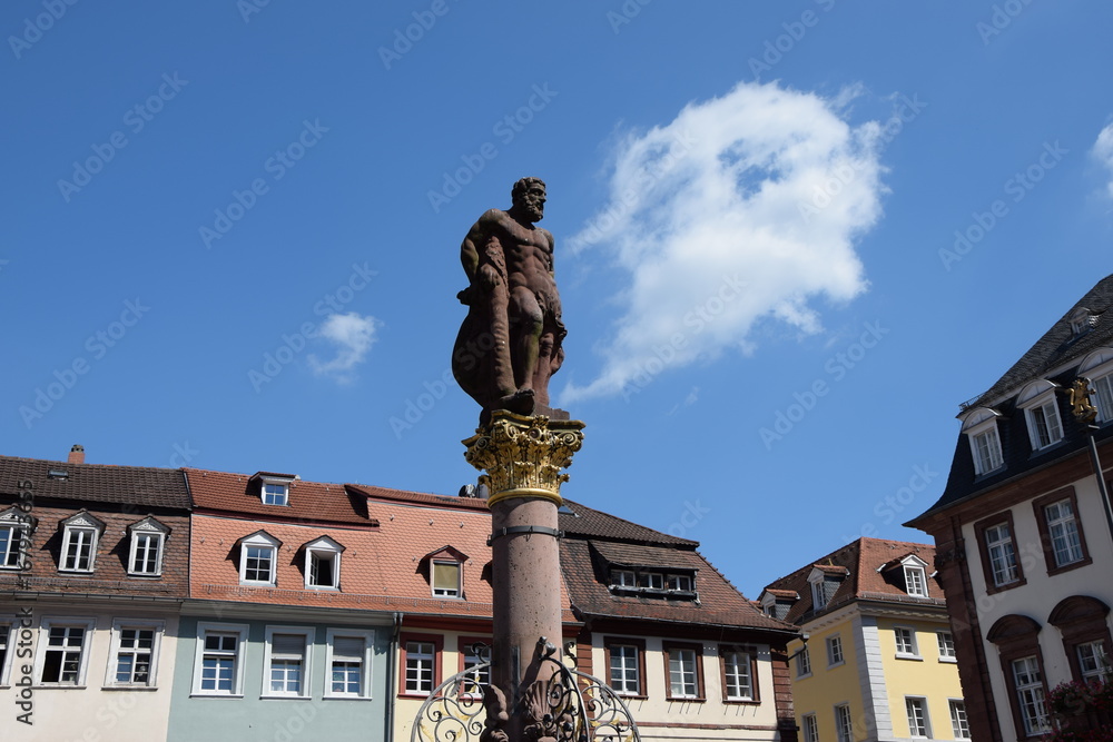 Obraz premium Herkulesbrunnen in Heidelberg