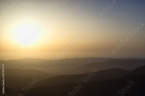 Fototapeta Naklejka Na Ścianę i Meble -  Sunrise in the mountians