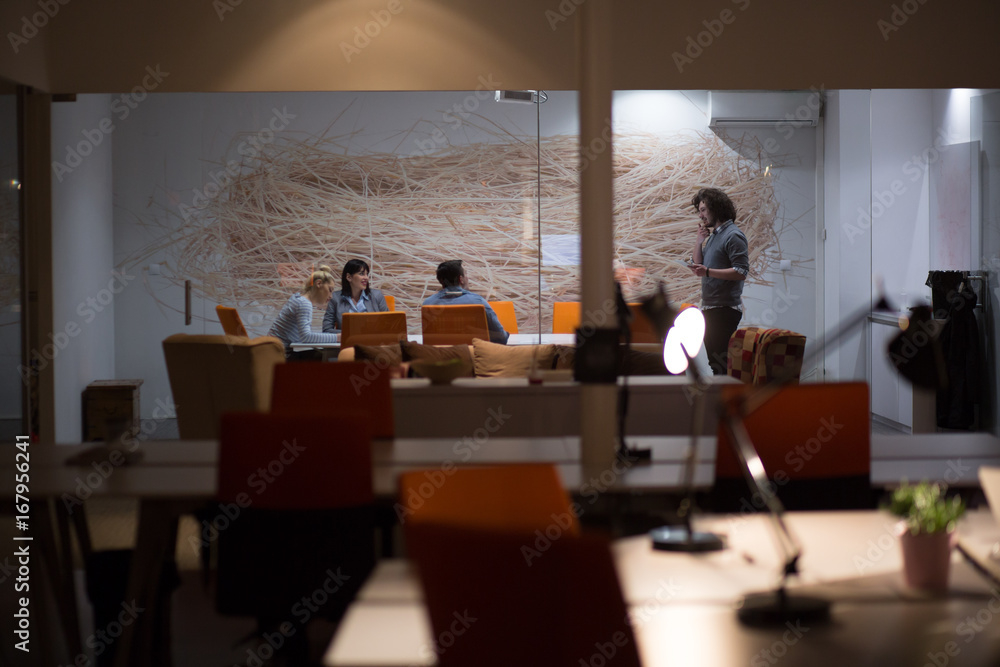 Fototapeta premium Business Team At A Meeting at modern office building