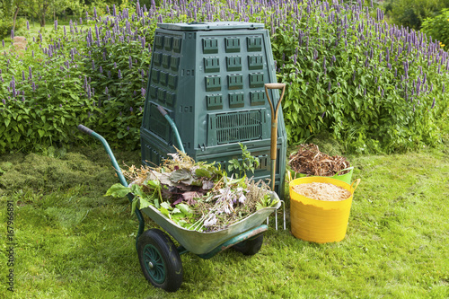Obraz na płótnie Compost bin in the garden