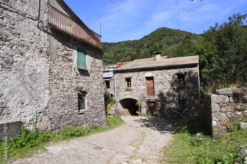 VAL D'AVETO  photo