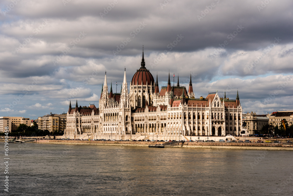 Parlamento di Budapest