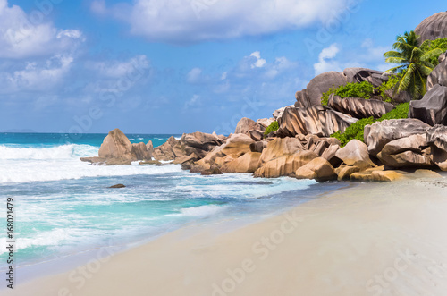 plage paradisiaque de Grande Anse, la Digue, Seychelles © Unclesam