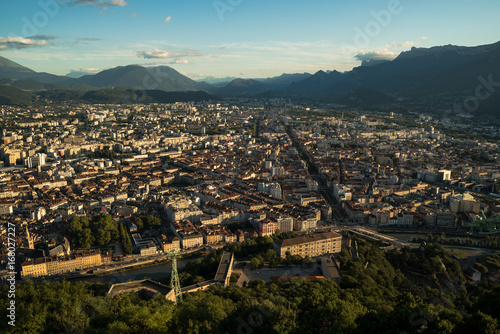 Panoramic view of Grenoble in the sunset with the Vercors massif in the background © Behind Image