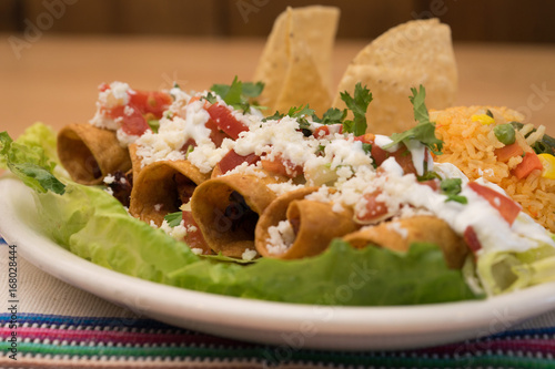 Taquitos Combo Plate