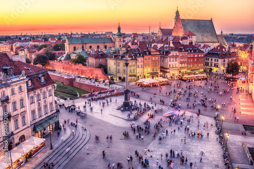 Warsaw, Poland: Castle Square and the Royal Castle, Zamek Krolewski w Warszawie in the sunset of summer
