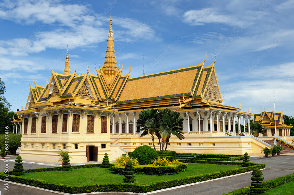 Royal palace in the capital city of Cambodia in Phnom Penh Royal palace in the capital city of Cambodia in Phnom Penh